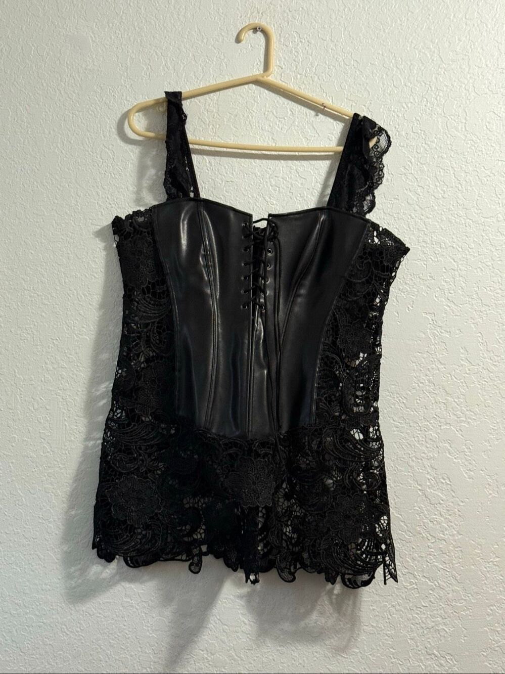 faux leather black corset lingerie lace bottom straps Women bustier dreamgirl 44